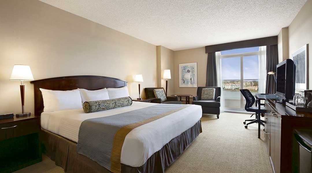 Coast Victoria Hotel & Marina by APA Victoria | BC Ferries Vacations