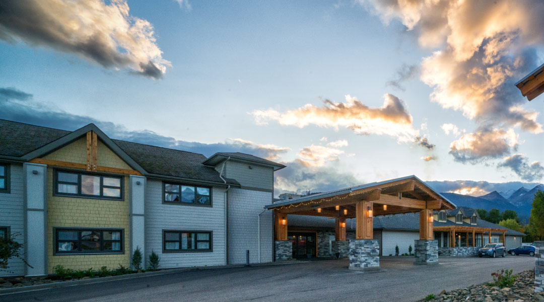 Prestige Hudson Bay Lodge, Smithers Smithers | BC Ferries Vacations